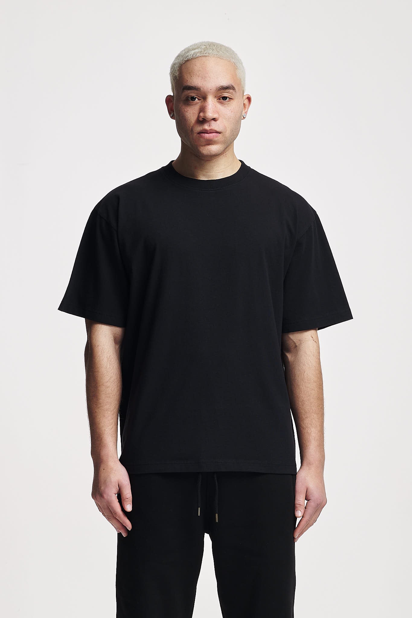 3.0 Oversized T Shirt - Black's Code & Price - RblxTrade