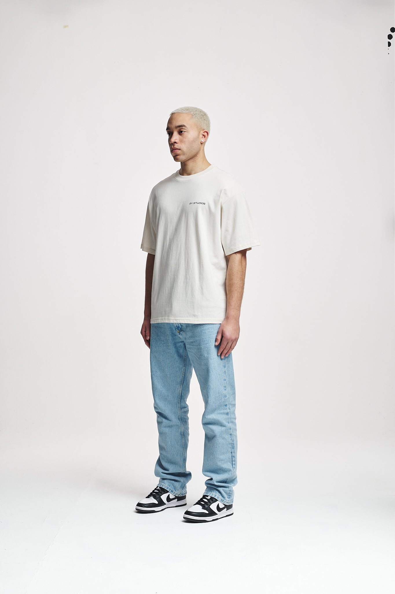 Amor Oversize Tee Off White