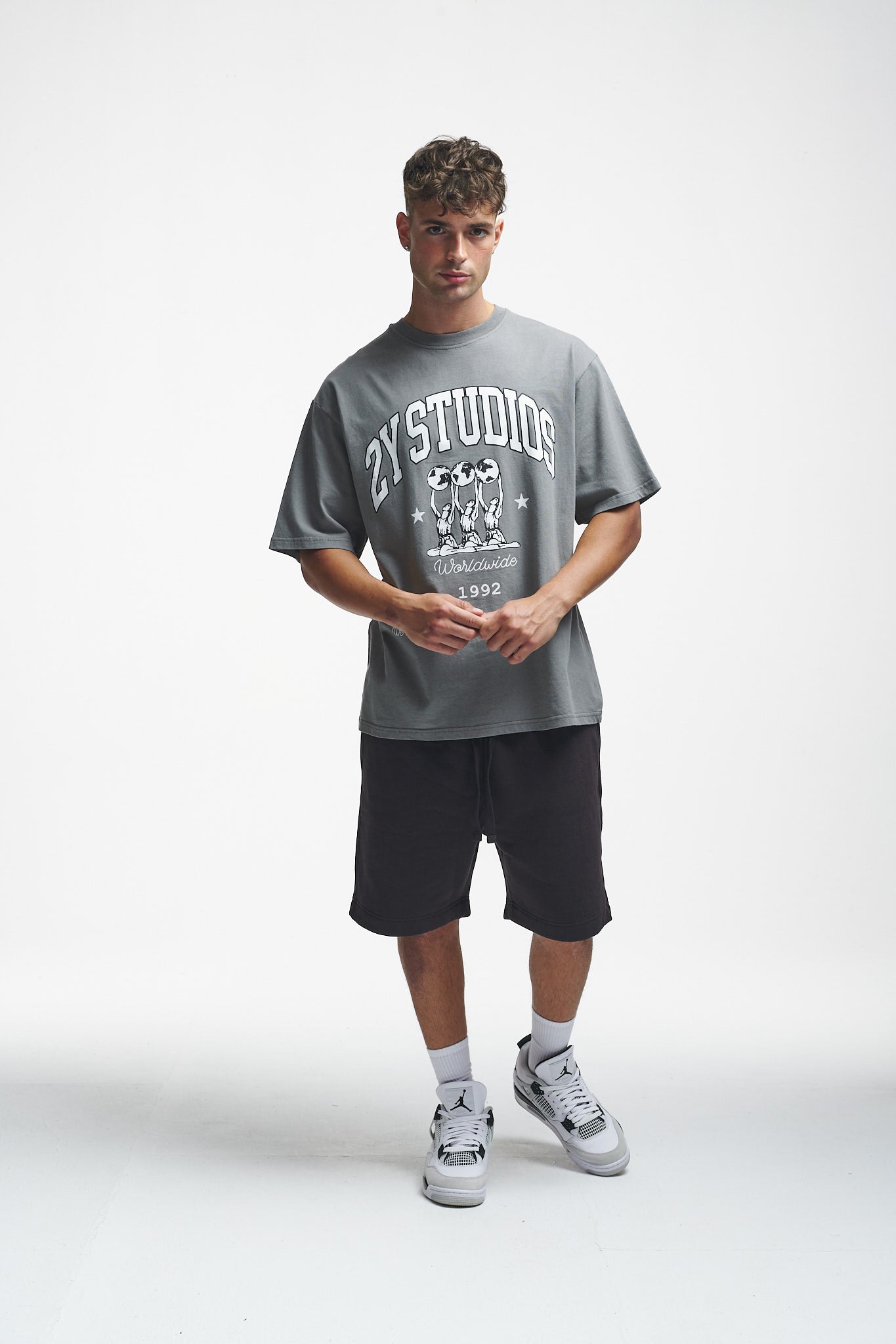 Globus Oversize Tee Washed Grey