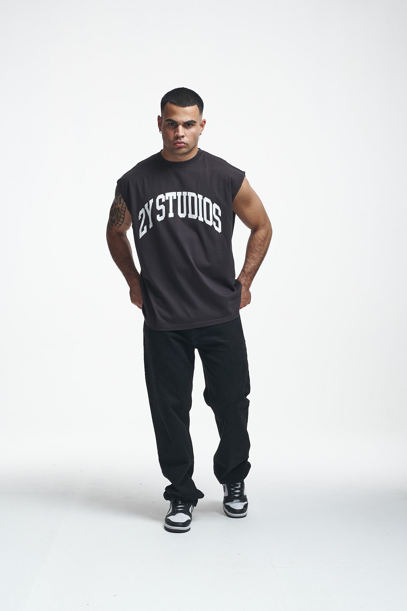 Logo Oversize Sleeveless Shirt Washed Black