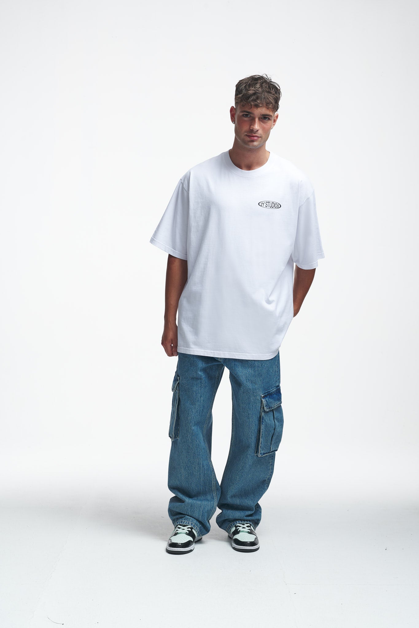 Introspect Oversize Tee White