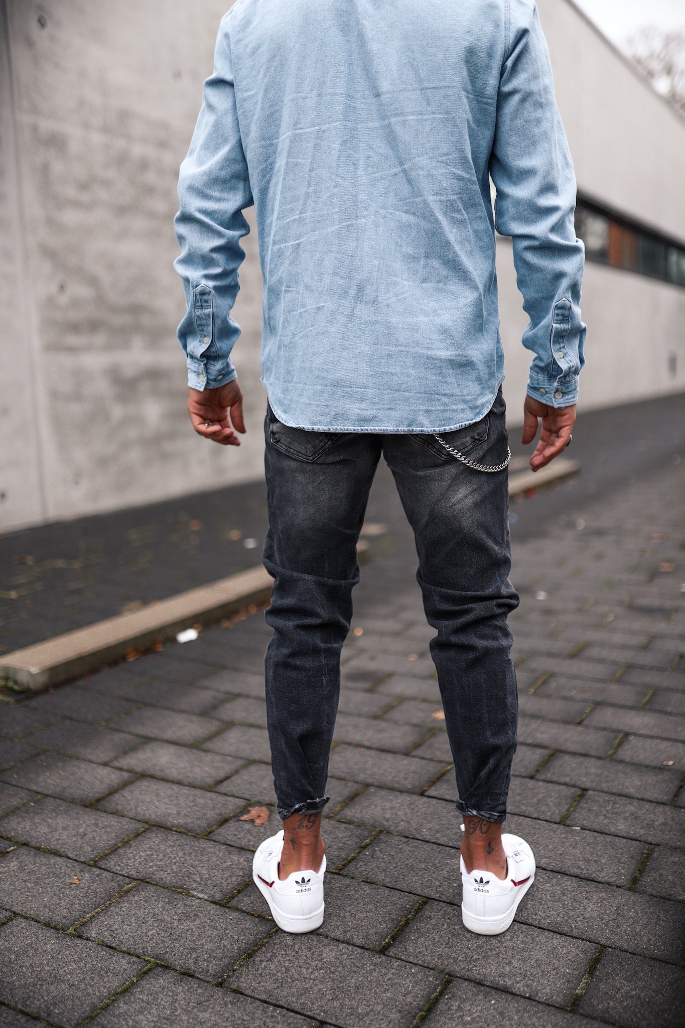 Destroyed Tapered Denim 4923