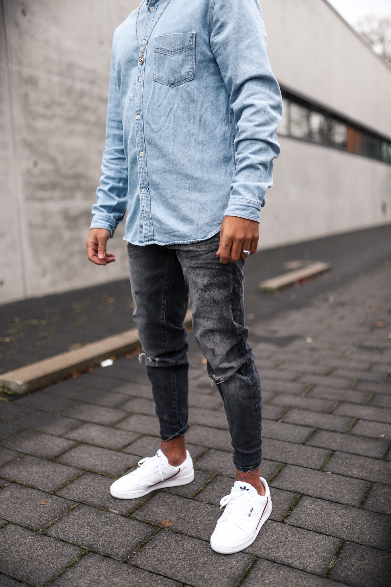 Destroyed Tapered Denim 4923