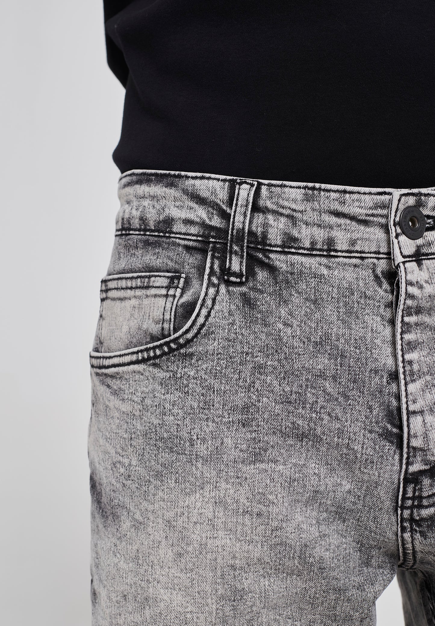 Basic Slim Fit Denim Shorts 2Y0120 Grey