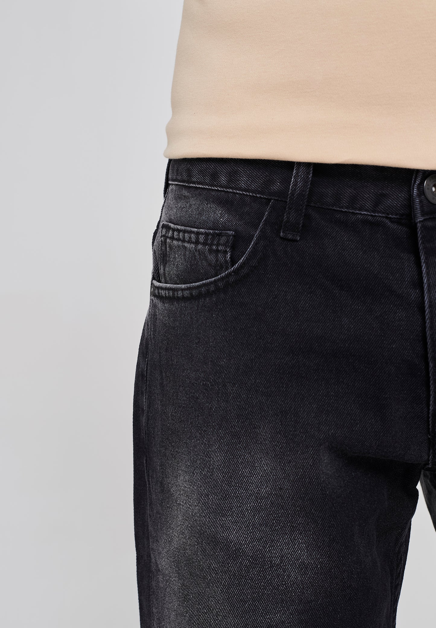 Basic Slim Fit Denim Shorts 2Y0118 Black